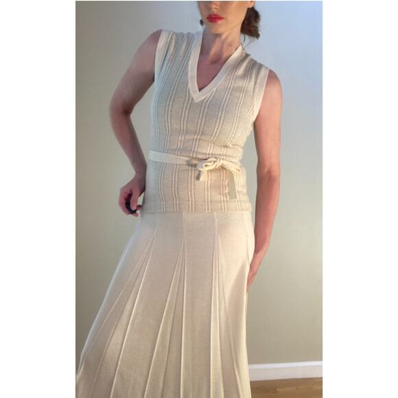 Gino Paoli 1960s Cream & Gold Knit Two-Piece Set Pleat Skirt + Top Mint Vintage - Picture 3 of 15